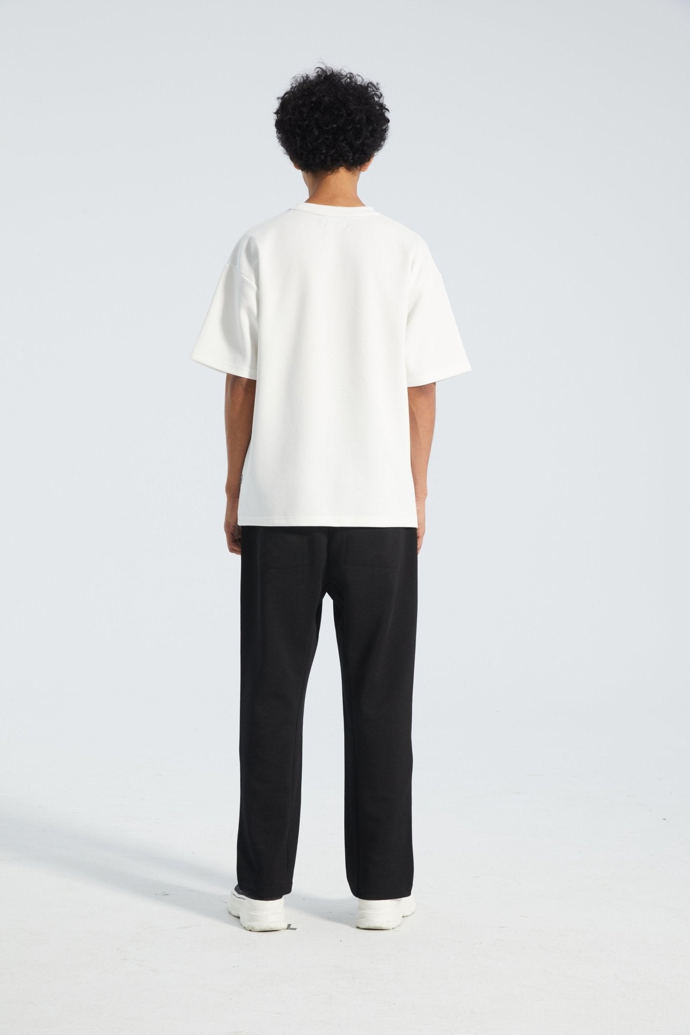 Black Happy Oversized T-Shirt - STRACCI UAE